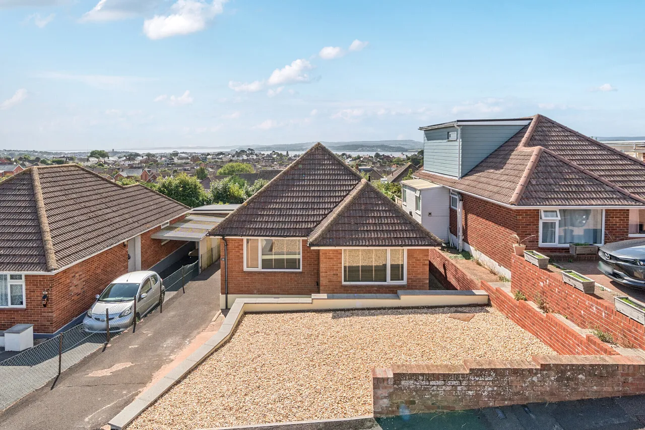 2 bed property for sale — Willow Avenue, Exmouth, Devon, EX8