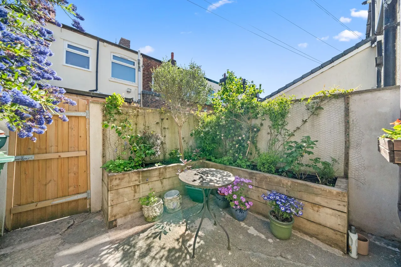 Knotts Houses, Leigh, WN7, photo 12