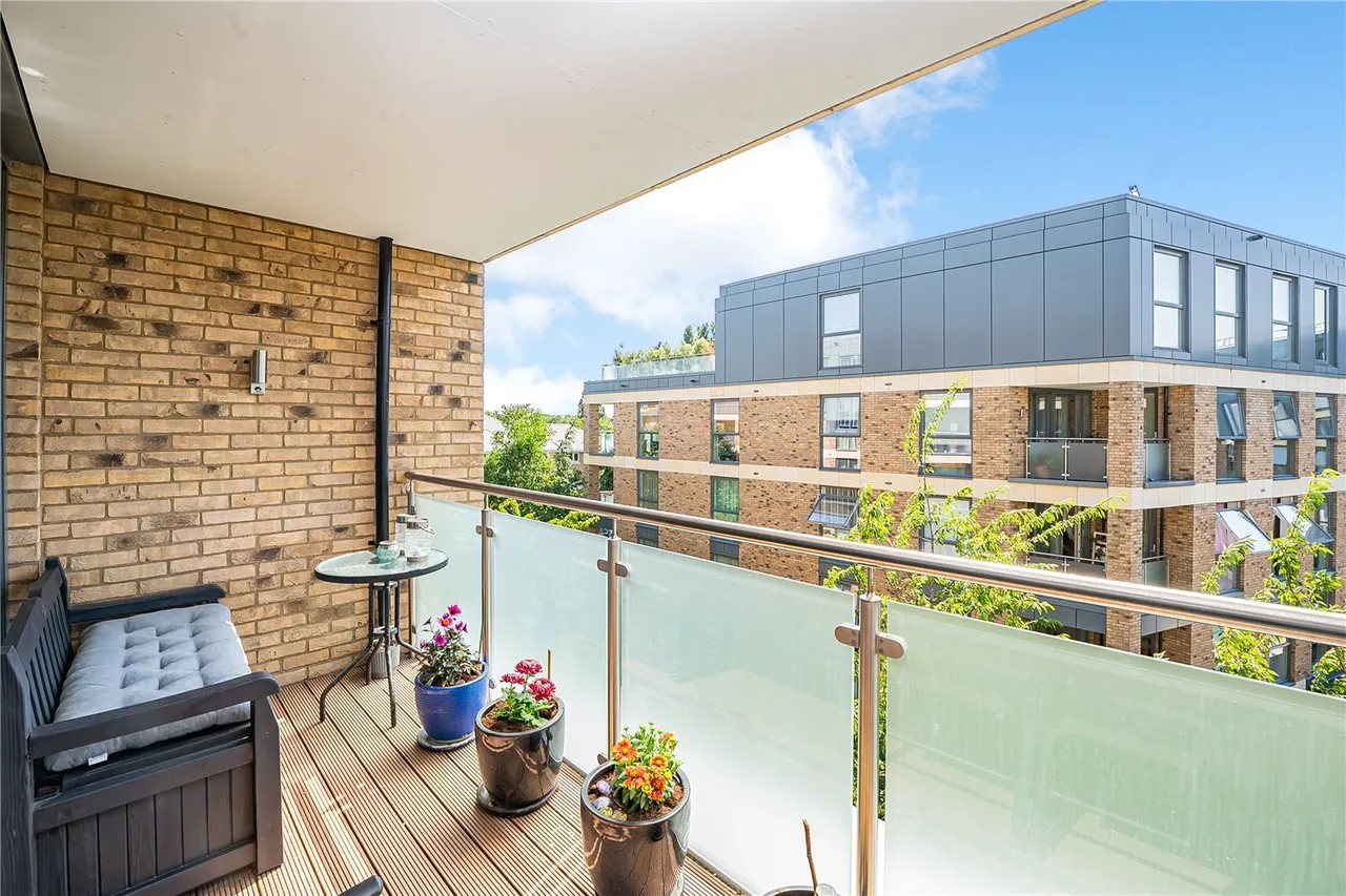 Levett Square, Kew, TW9, photo 17