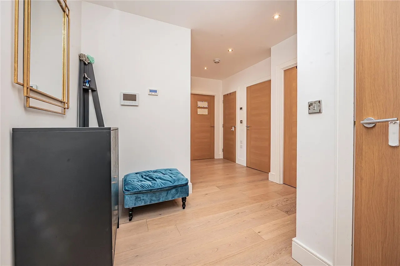 Levett Square, Kew, TW9, photo 20