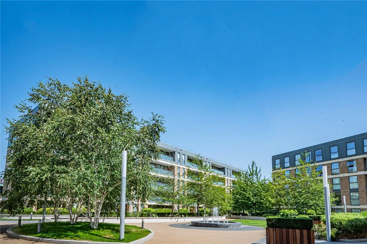 Levett Square, Kew, TW9, photo 13