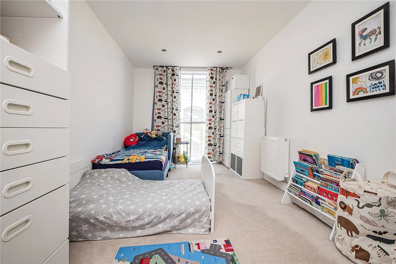 Levett Square, Kew, TW9, photo 21
