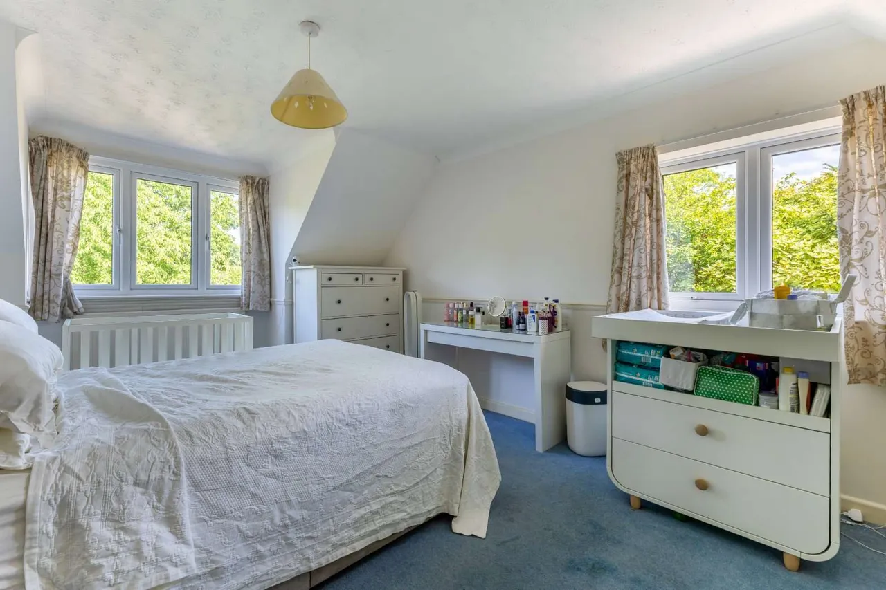 Lyndhurst Road, Brockenhurst, SO42, photo 13