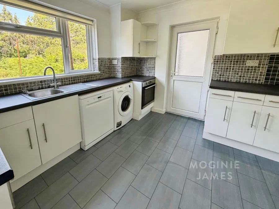 Farm Drive, Cyncoed, CF23, photo 3