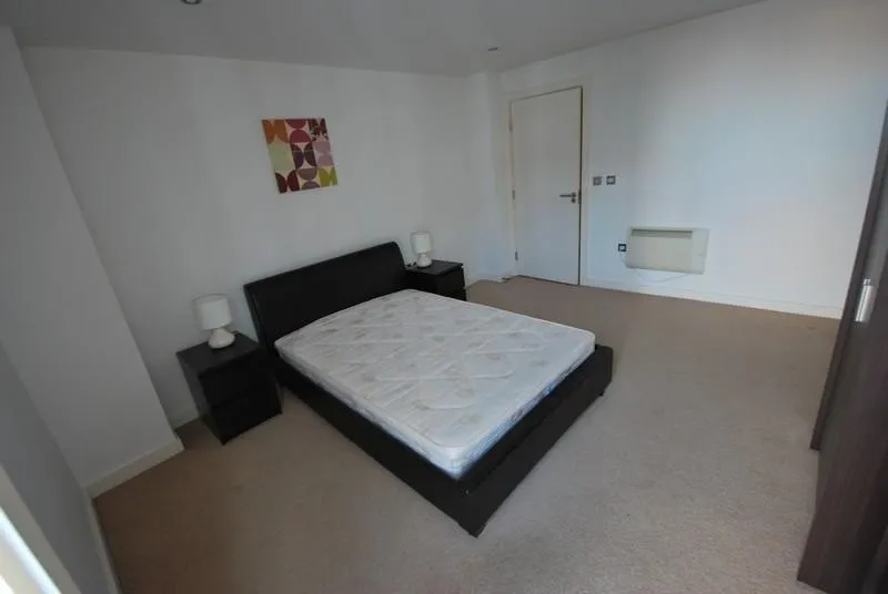 Hill Quays, M15, photo 4