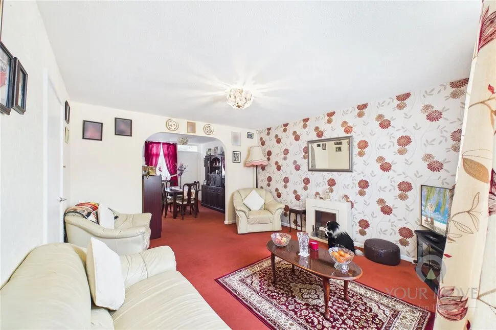 Longueville Court, Lumbertubs, Northampton, NN3, photo 4