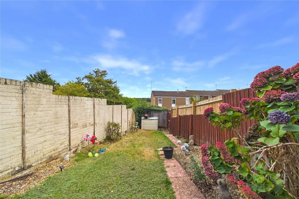 Longueville Court, Lumbertubs, Northampton, NN3, photo 10