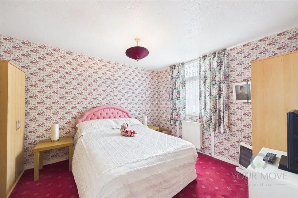 Longueville Court, Lumbertubs, Northampton, NN3, photo 7