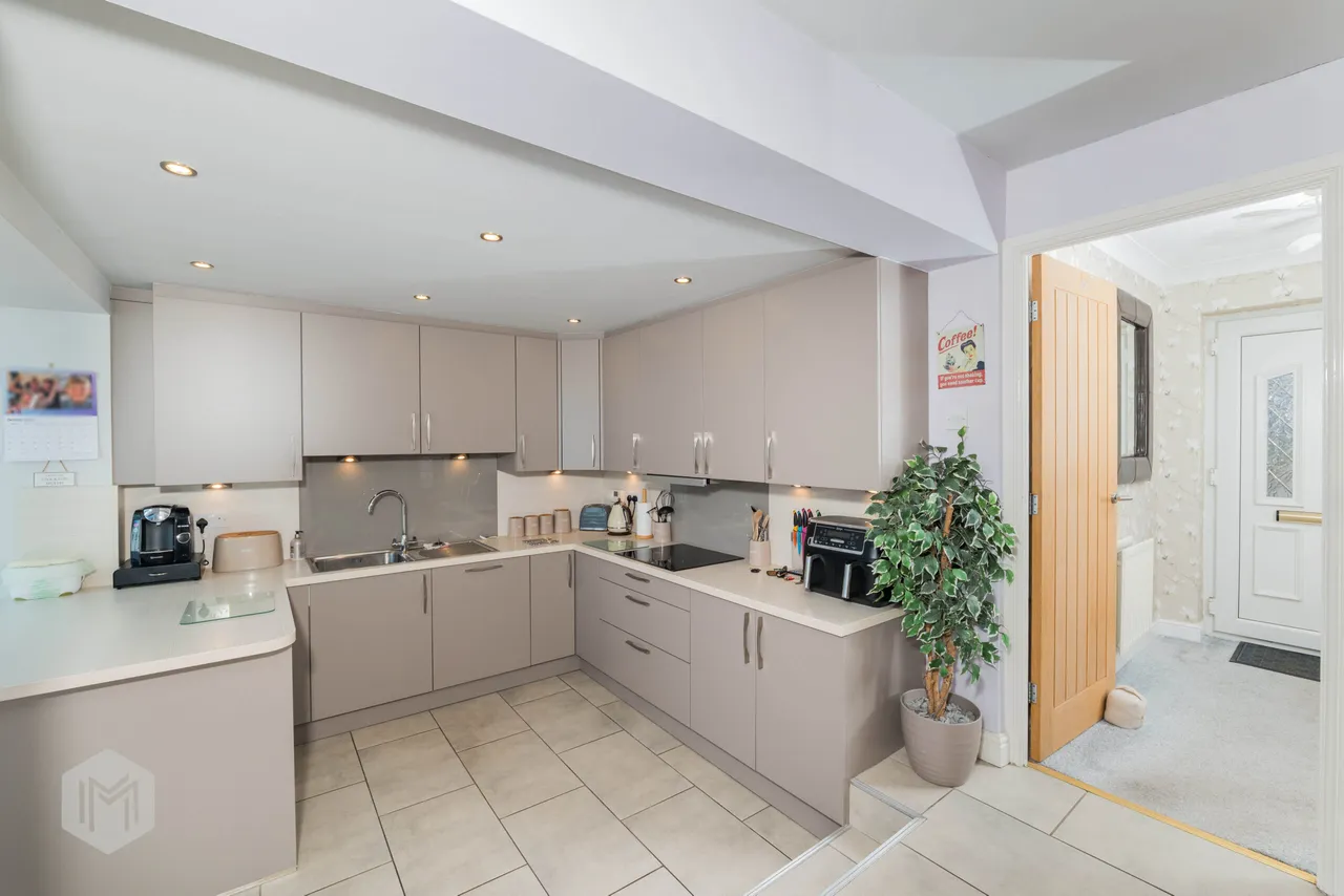 Rothbury Close, Bury, BL8, photo 6