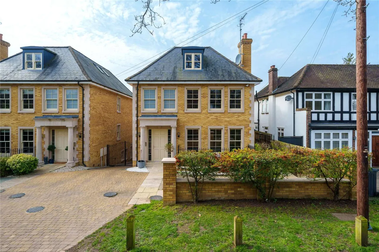 5 bed house for sale — Barham Road, Wimbledon, London, SW20 0ET