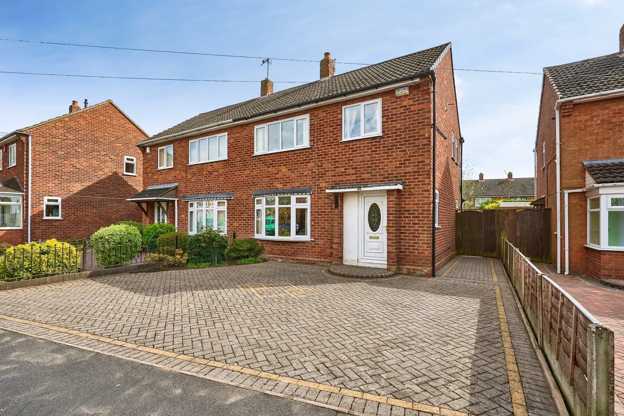 3 bed house for sale — Summer Lane, Walsall