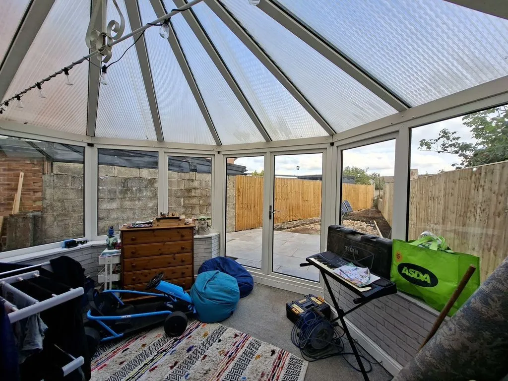 North Street, Calne, photo 7