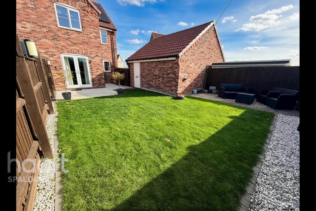 Daisy Road, Holbeach, PE12, photo 23