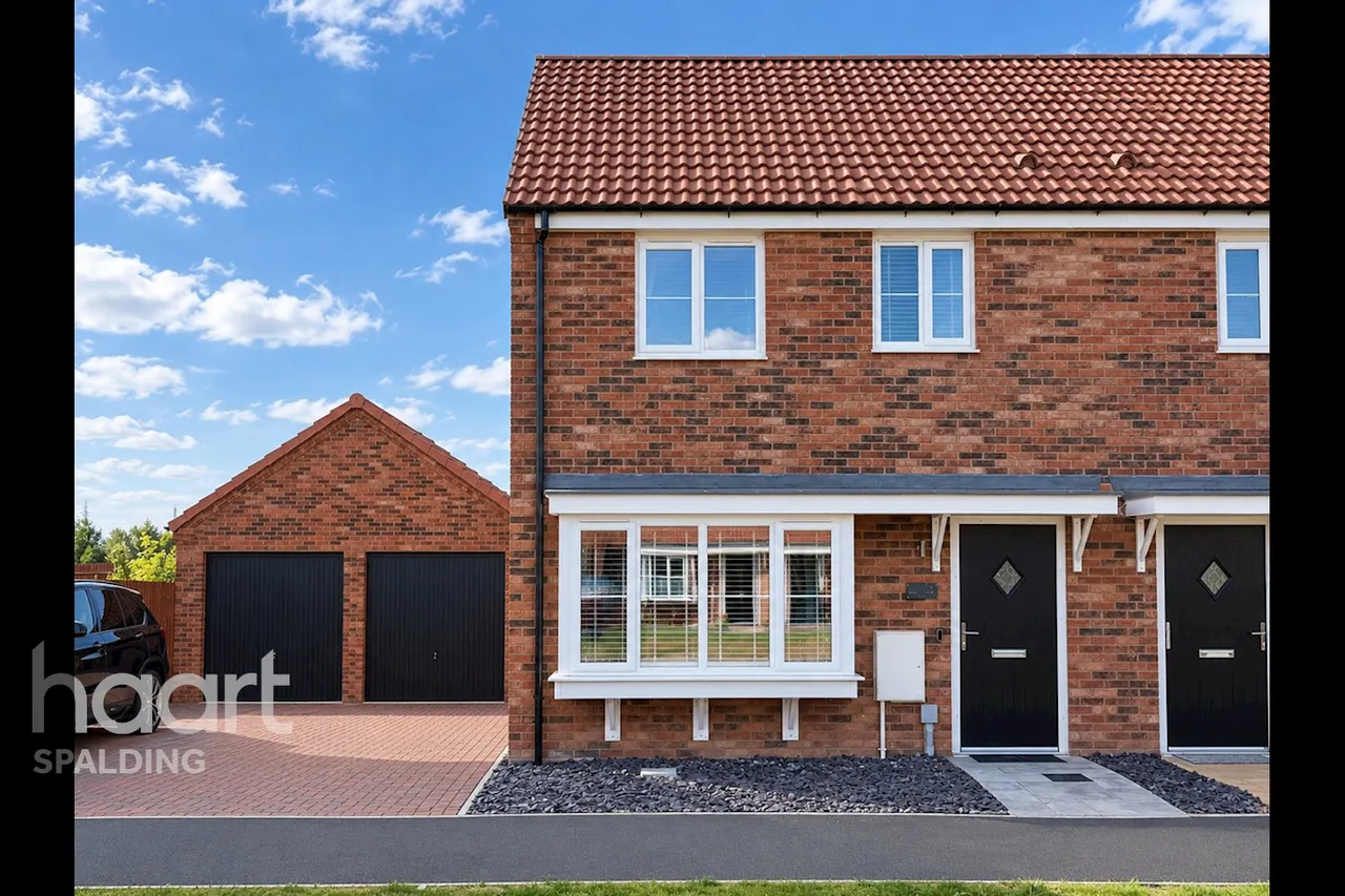 3 bed house for sale, Daisy Road, Holbeach, PE12