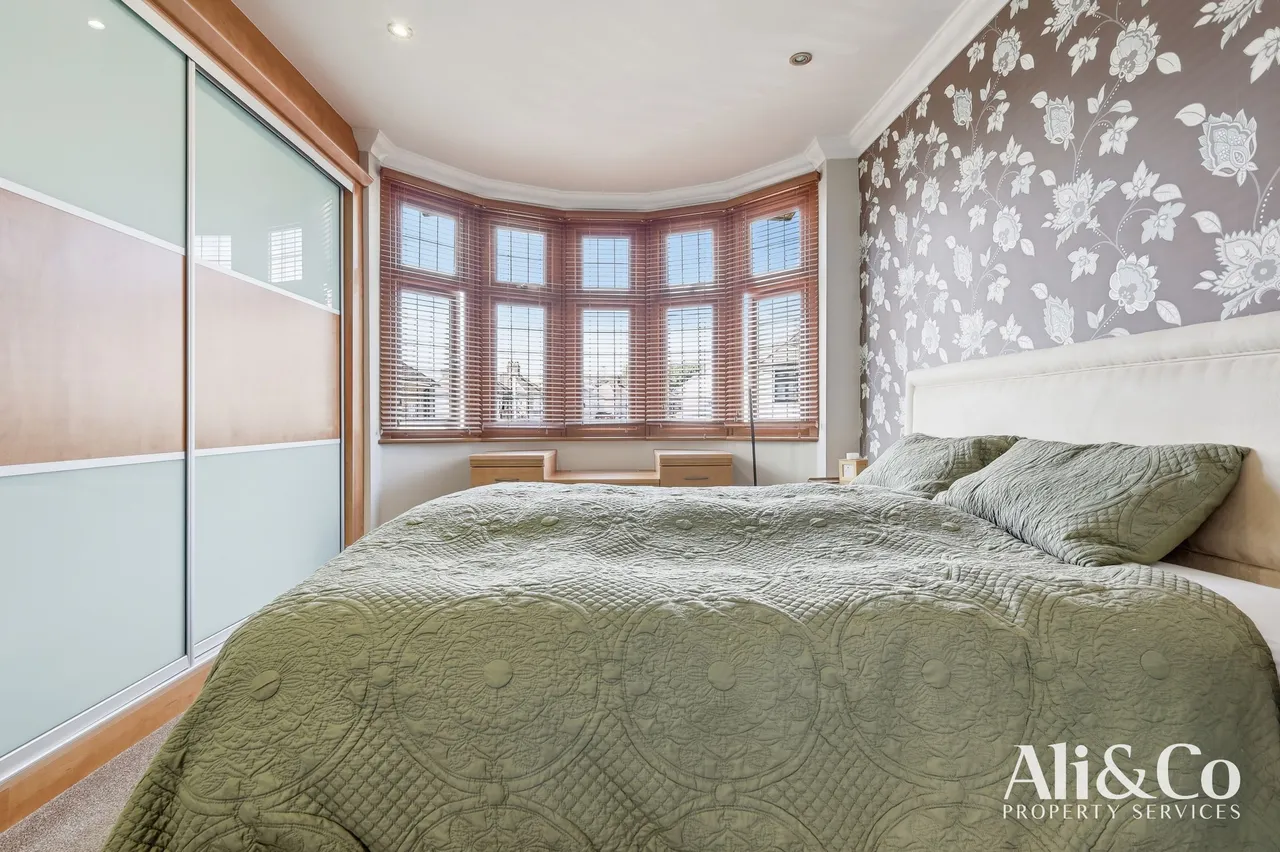 Lenmore Avenue, Grays, Essex, RM17 5NZ, photo 14