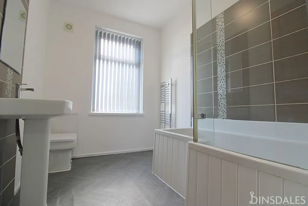 Nuttall Road, Bradford BD3 0BE, photo 4