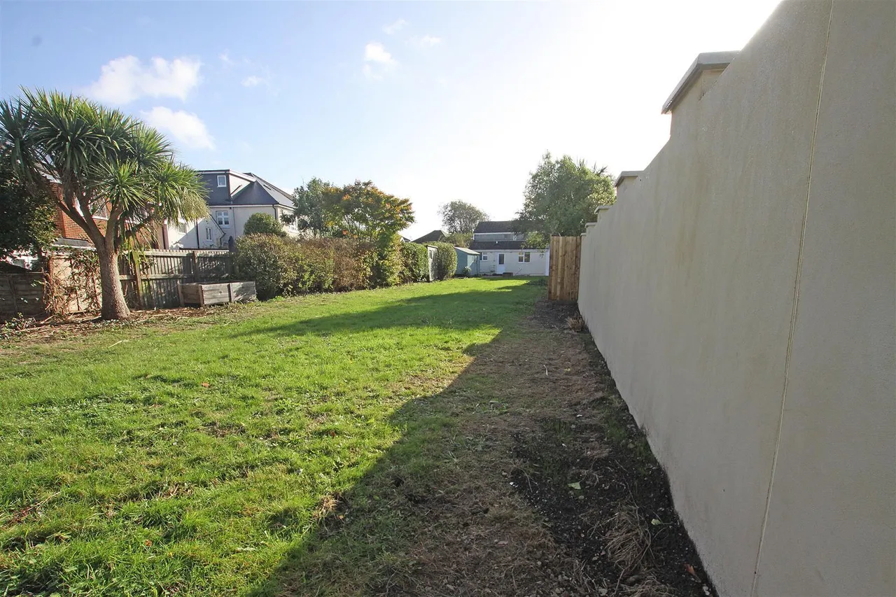 Rose Gardens, Bournemouth, BH9, photo 7