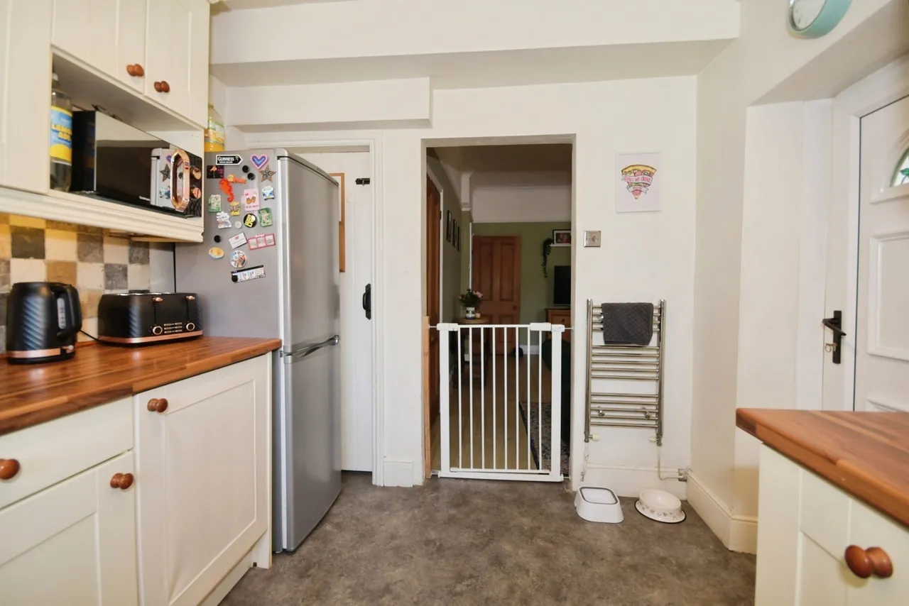 Hayfield Road, Chapel-en-le-Frith, High Peak, Derbyshire, SK23, photo 9