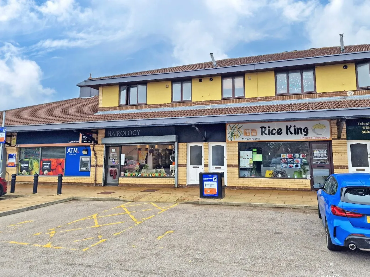 2 bed flat for sale, Holm Square, Bicester, OX26