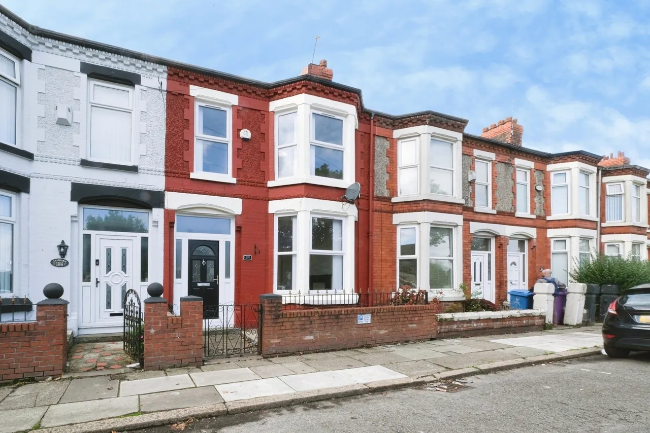 4 bed house for sale, Lisburn Lane, L13