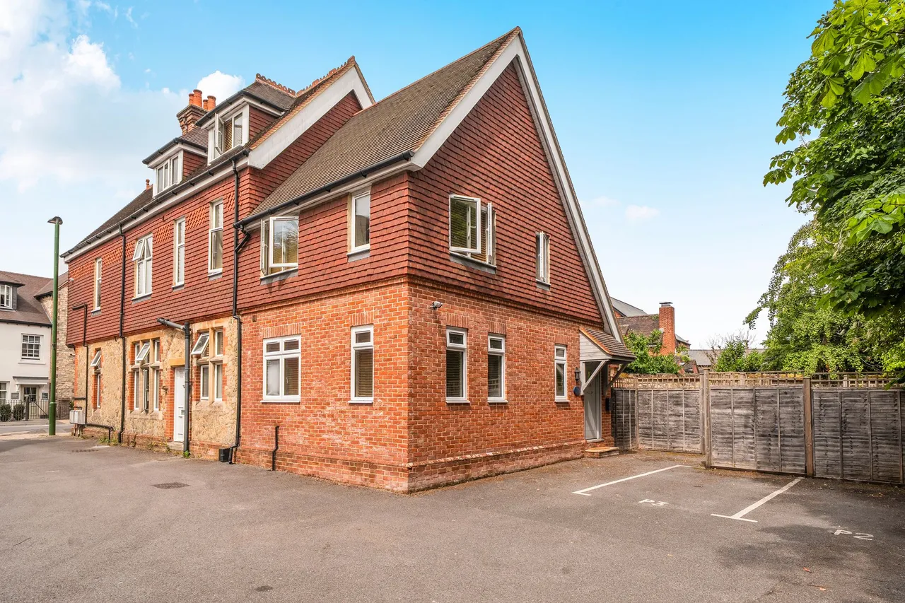 Bepton Road, Midhurst, GU29, photo 2