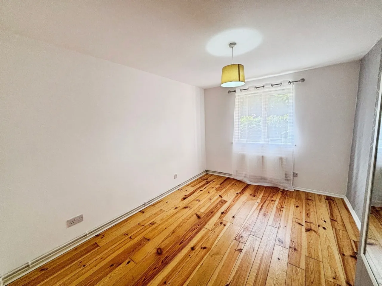 Ascot Court, Aldershot, photo 4