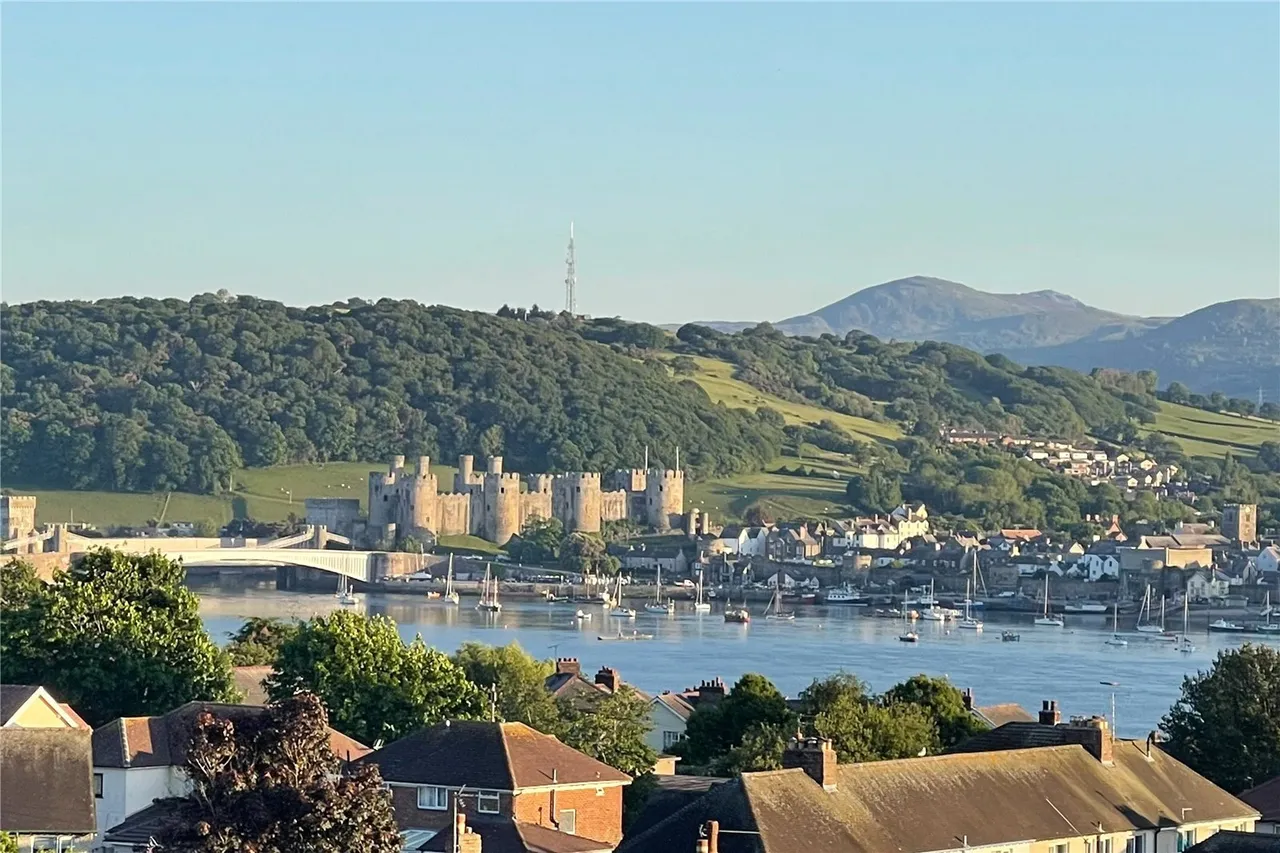 Tan Y Fron, Deganwy, LL31, photo 6