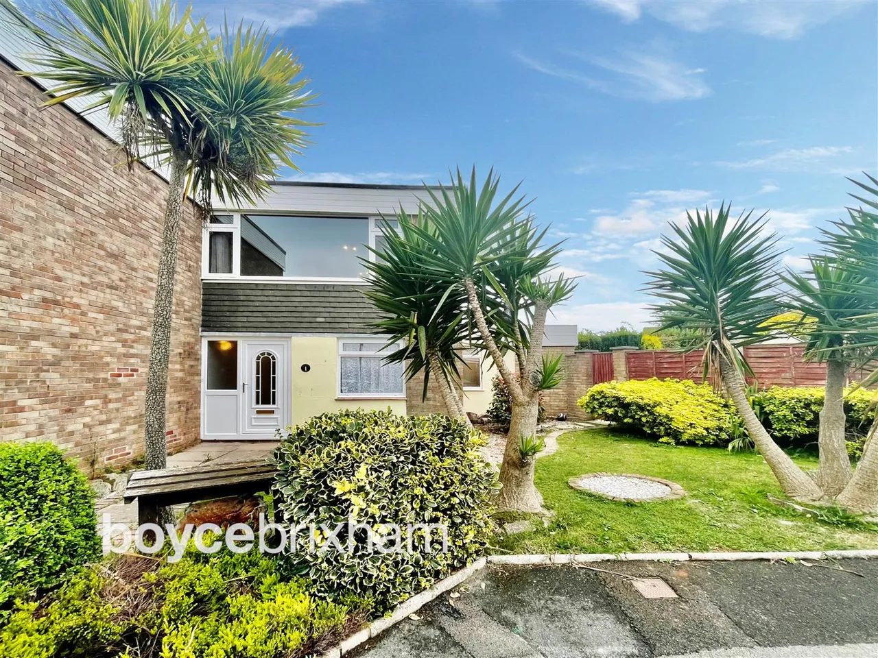 3 bed house to rent, Marina Drive