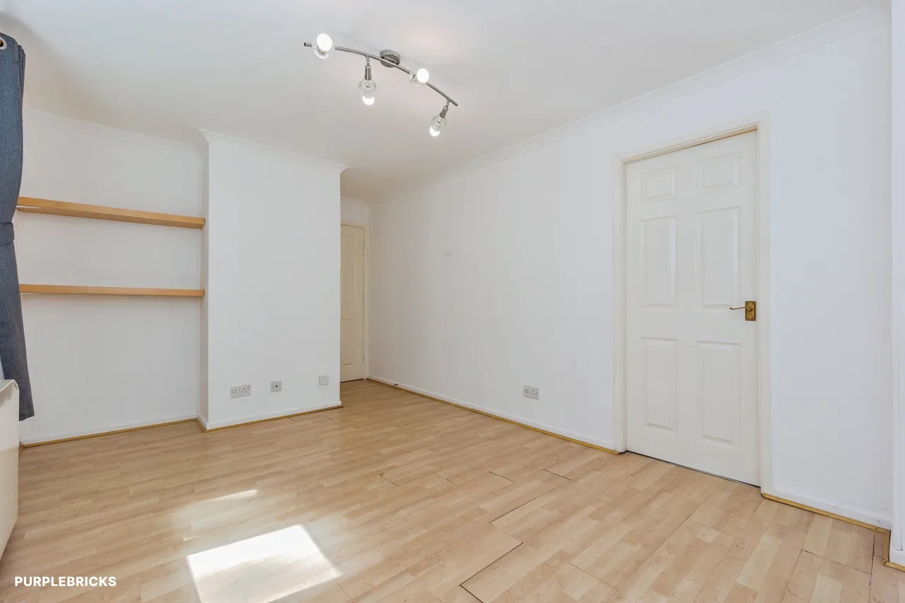 Oldham Road, Ashton-Under-Lyne, OL7, photo 14