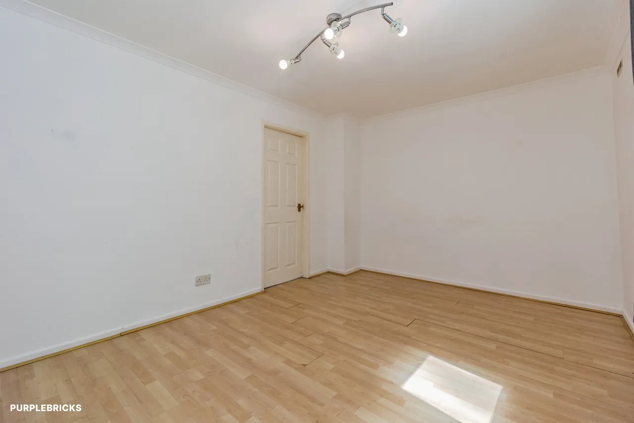 Oldham Road, Ashton-Under-Lyne, OL7, photo 12