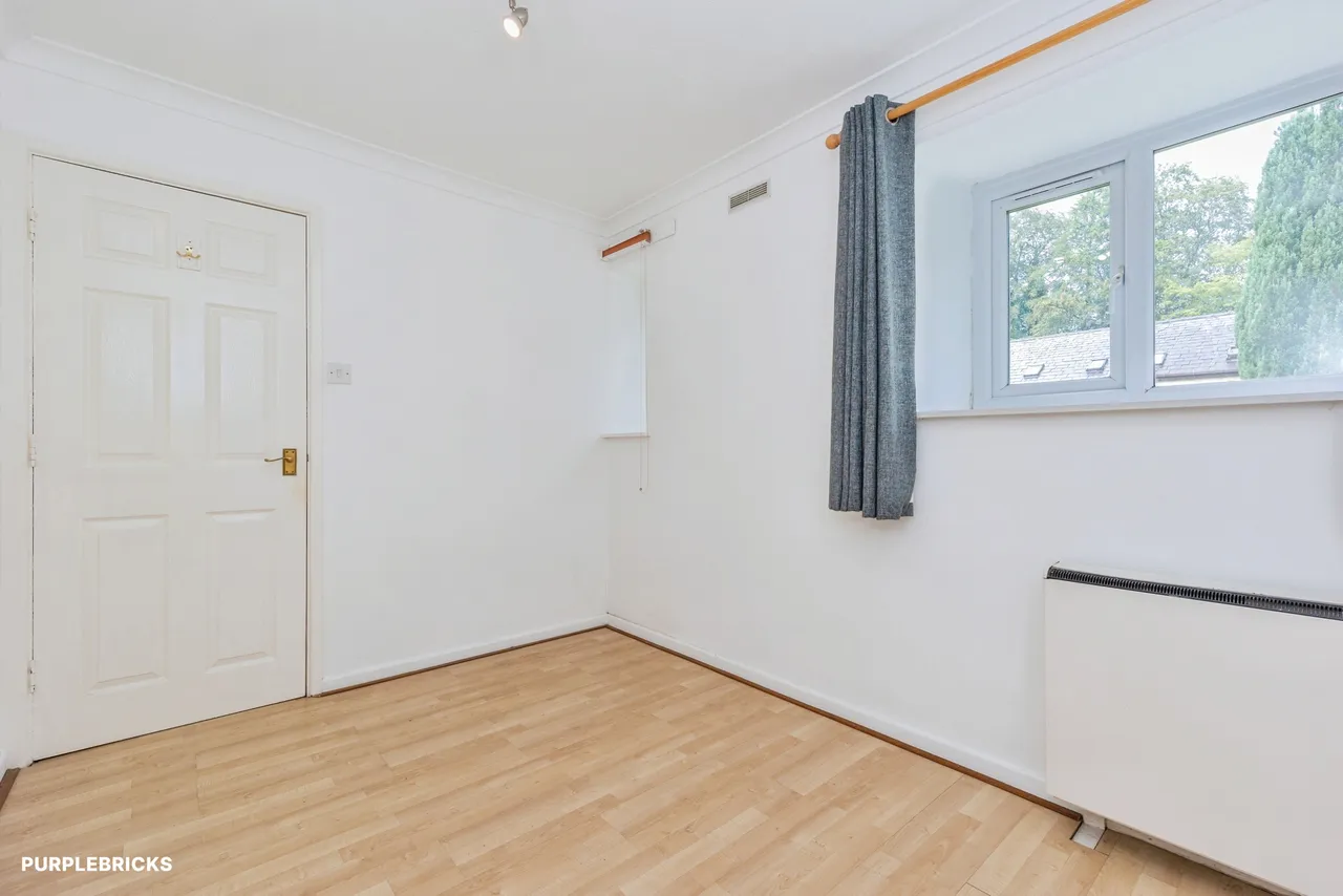 Oldham Road, Ashton-Under-Lyne, OL7, photo 19