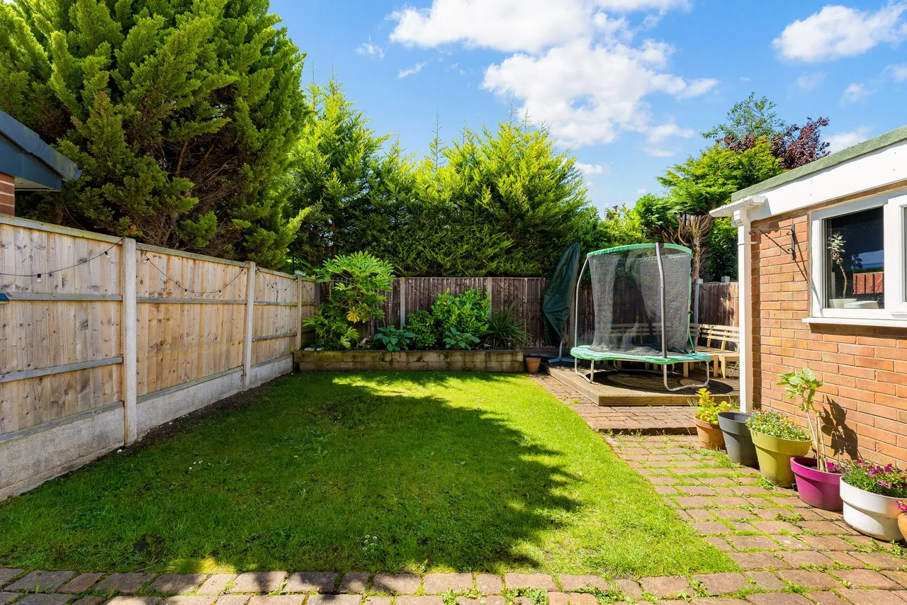 Ganton Close, Widnes, Widnes, WA8 9HX, photo 19
