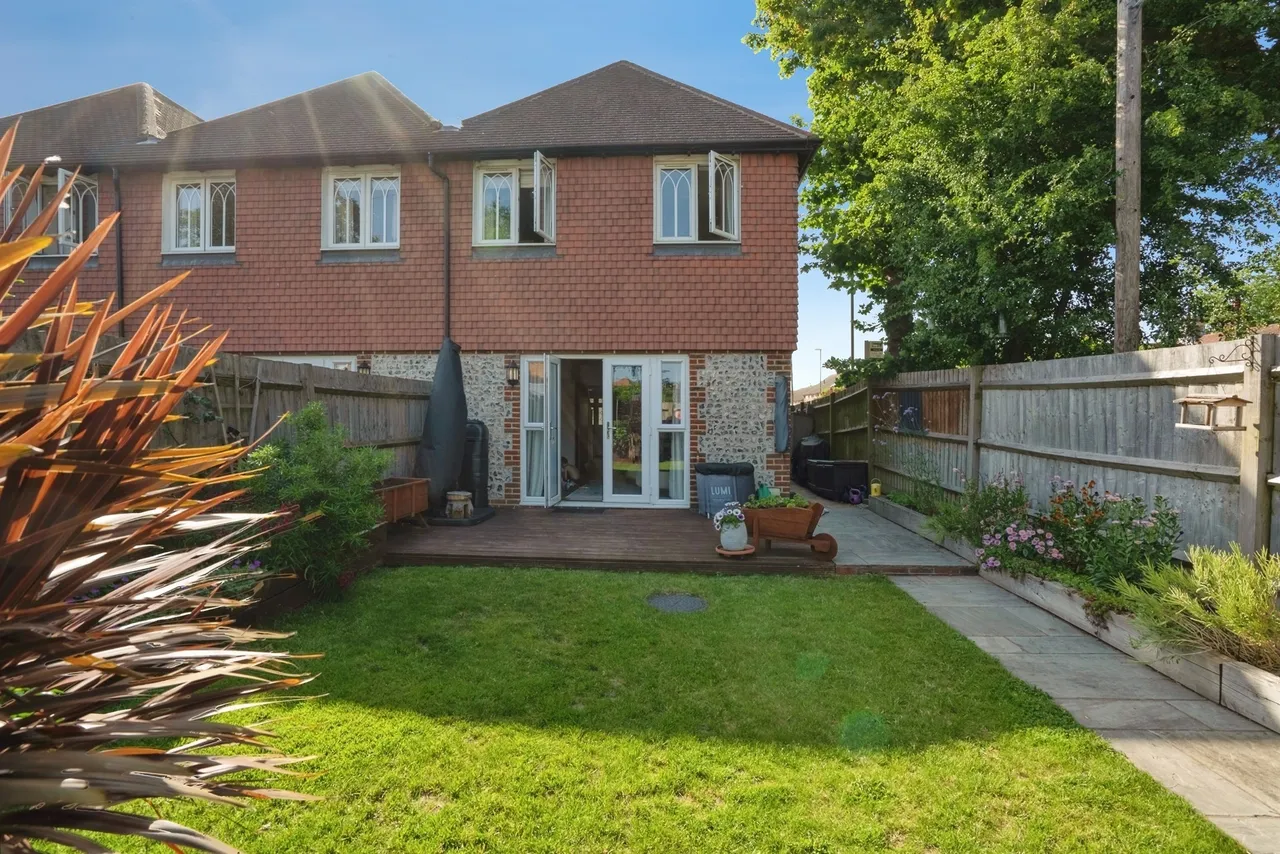 Yapton Road, Barnham, Bognor Regis, photo 2