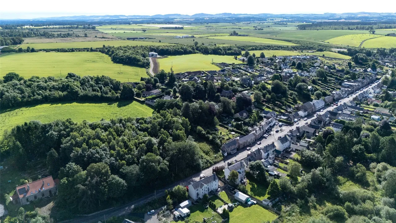 Main Street, Bankfoot, PH1, photo 4