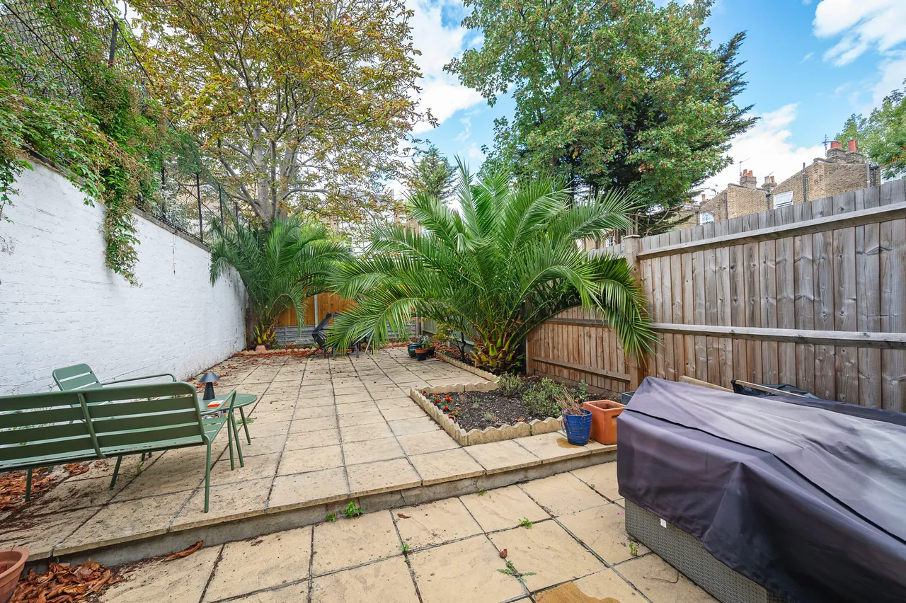 Flat A, 21 Shelburne Road, London, photo 10