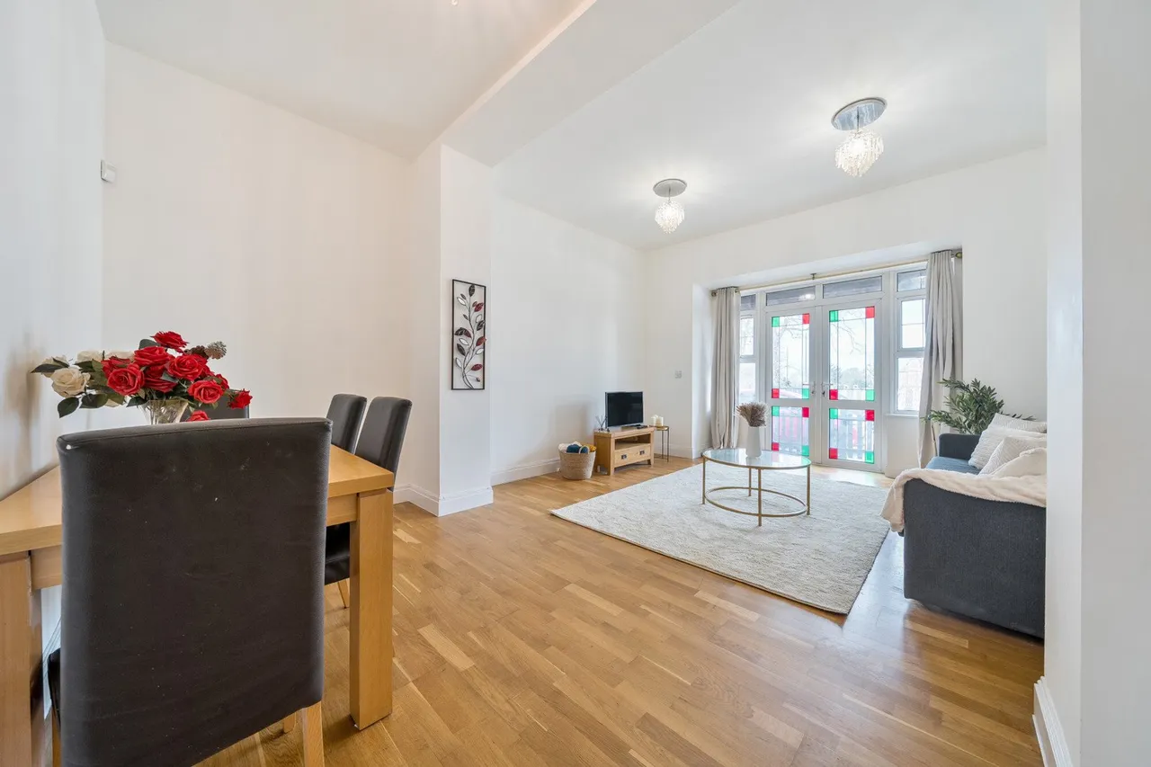 Court Road, SE9, photo 7