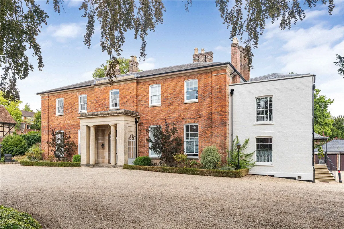 Wye House Gardens, Barn Street, SN8, photo 19