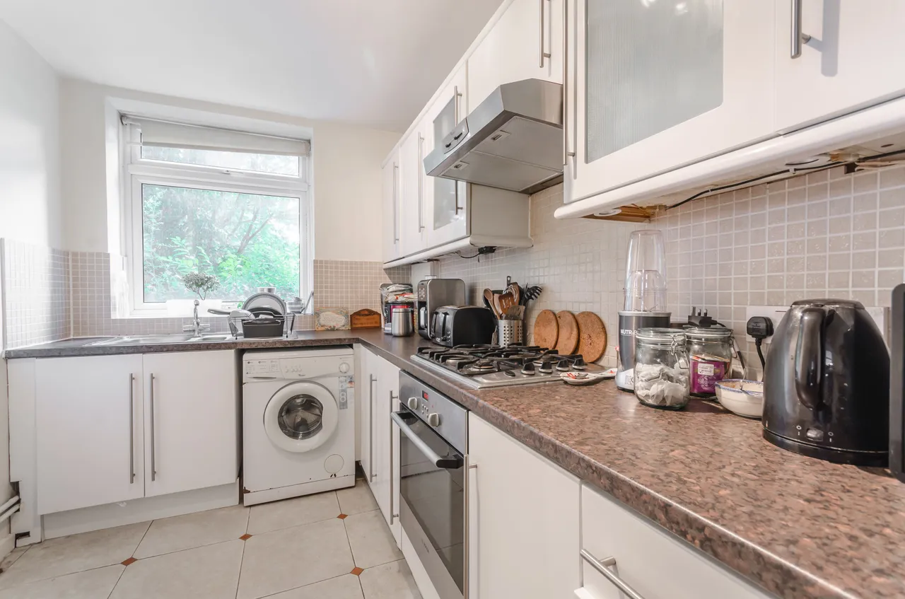 4 Brett House, Putney Heath Lane, London, photo 4