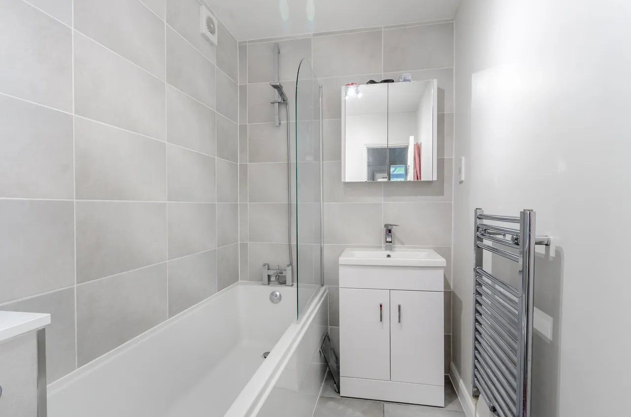 4 Brett House, Putney Heath Lane, London, photo 6