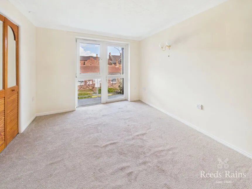Strawberry Court, Scarborough, North Yorkshire, YO12, photo 2