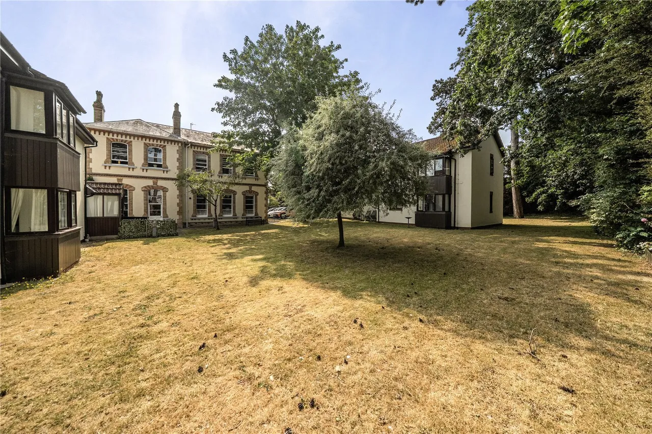 Westerleigh Road, Bristol, Gloucestershire, BS16, photo 8