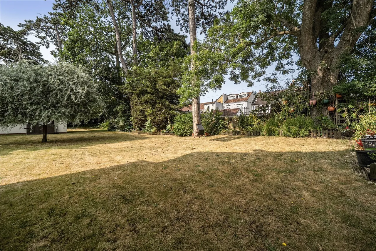 Westerleigh Road, Bristol, Gloucestershire, BS16, photo 13
