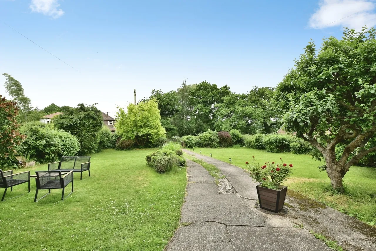 The Crescent, MACCLESFIELD, Cheshire, SK10, photo 6