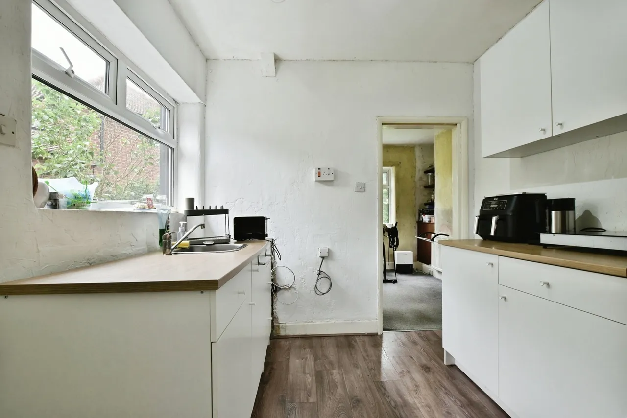 The Crescent, MACCLESFIELD, Cheshire, SK10, photo 4