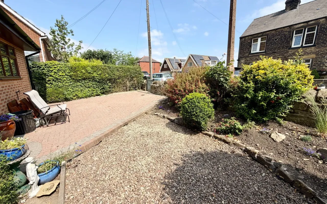 Ben Bank Road, Silkstone Common, photo 16