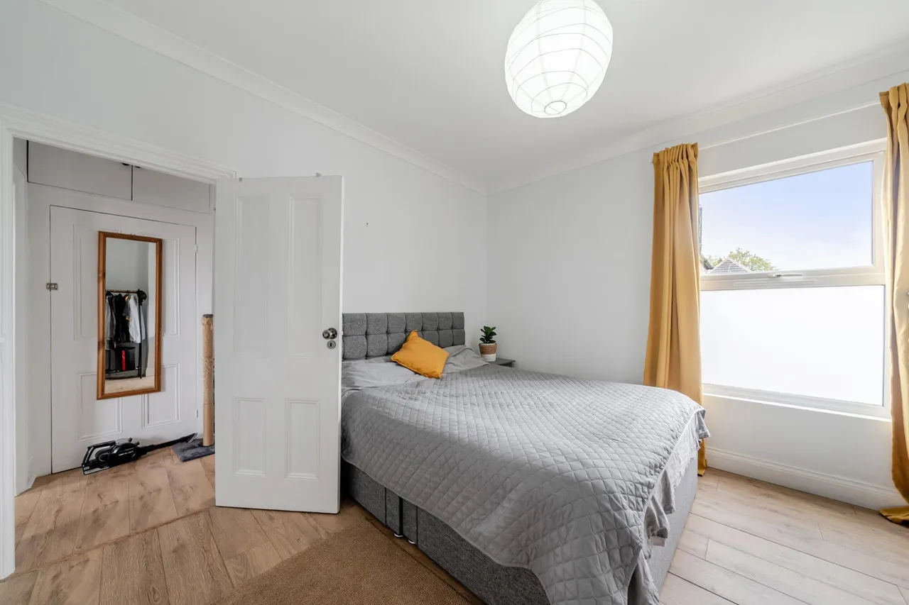 Farley Road, SE6, photo 4