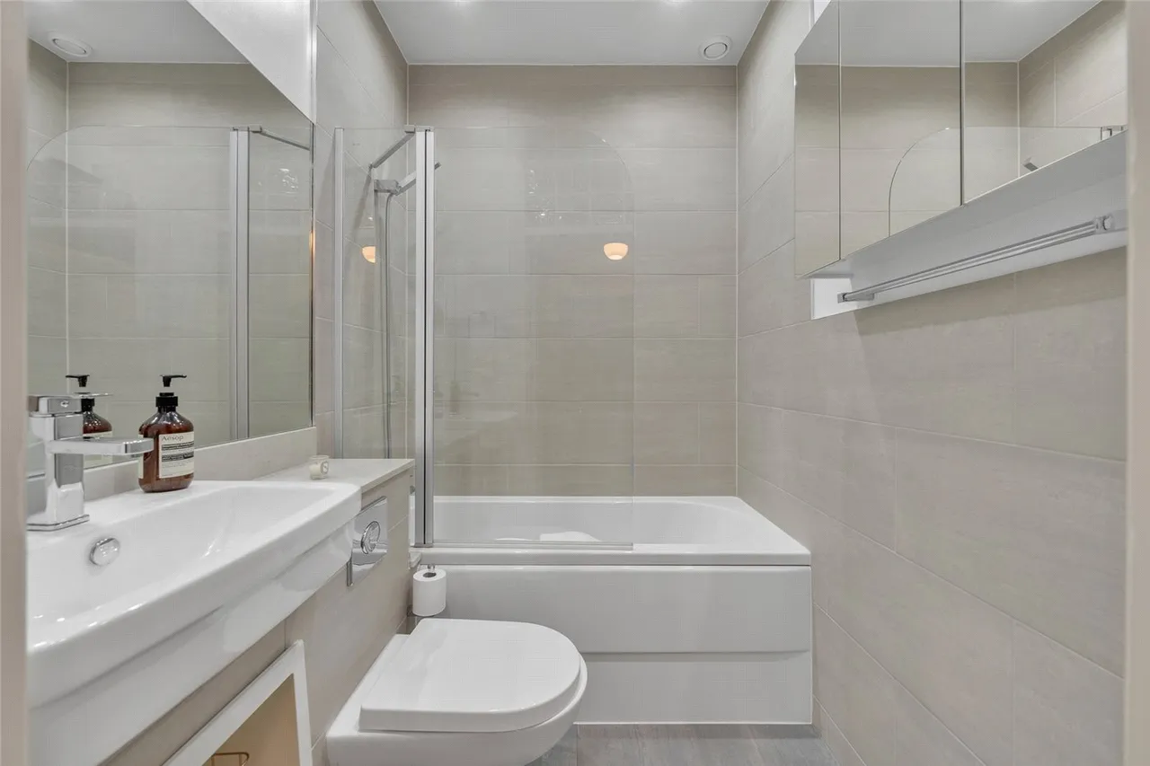 Clive Court, 75 Maida Vale, London, W9, photo 6