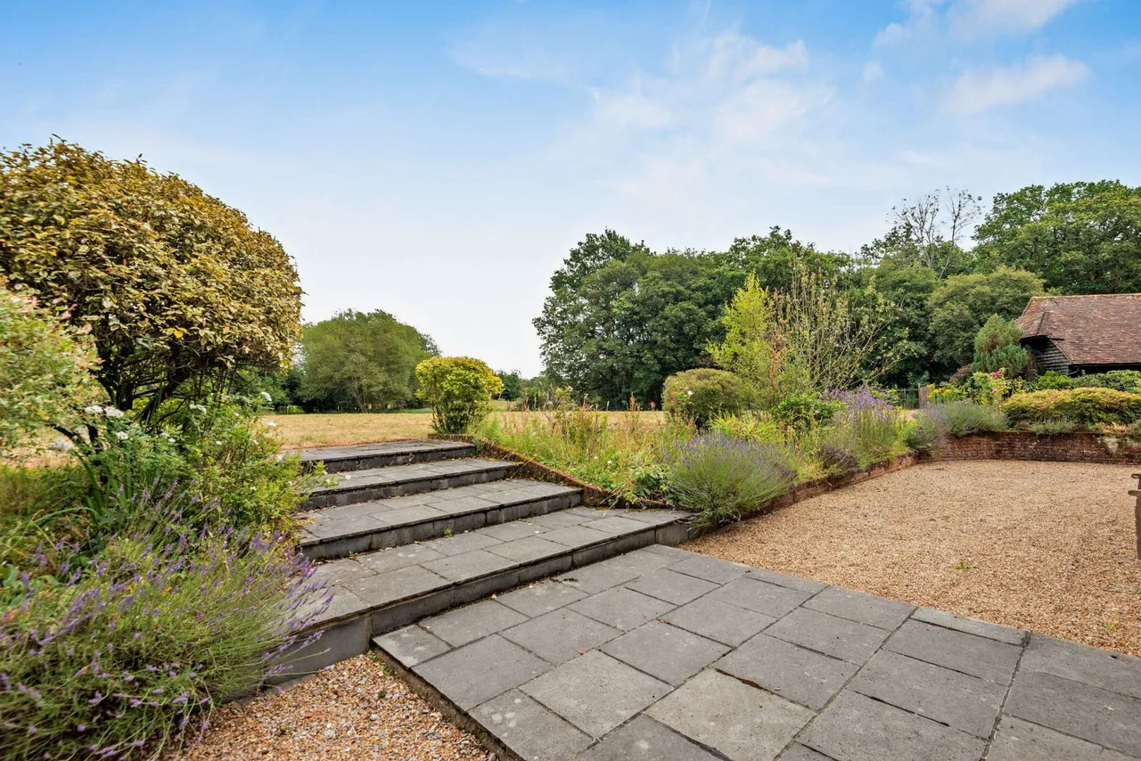 Tismans Common, Rudgwick, Horsham, West Sussex, RH12 3BL, photo 6