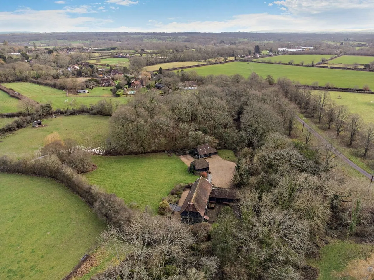 Tismans Common, Rudgwick, Horsham, West Sussex, RH12 3BL, photo 4