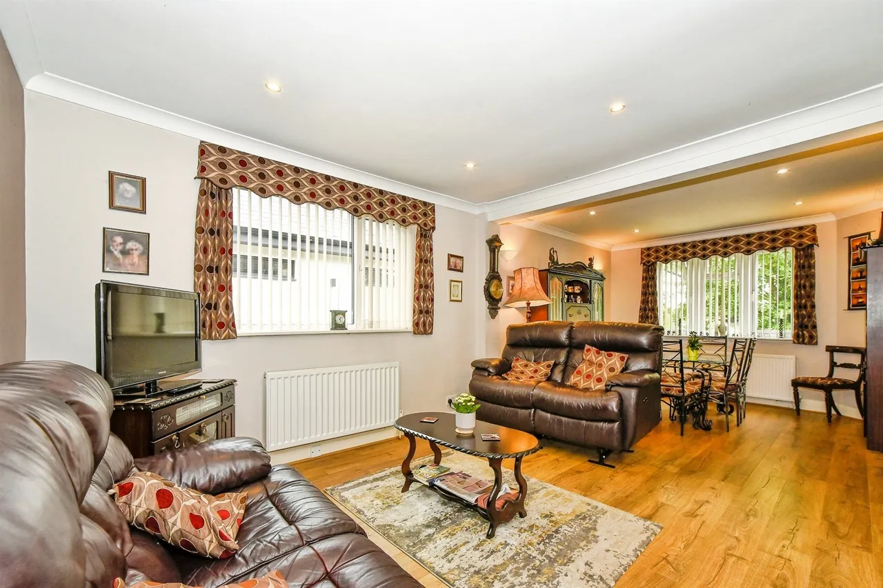 Lansdowne Road, Dry Sandford, OX13, photo 4